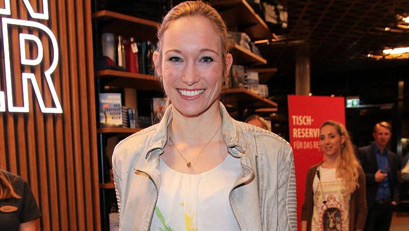 Ex-Kickboxerin und Moderatorin Christine Theiss Ex-Kickboxerin und Moderatorin Christine Theiss