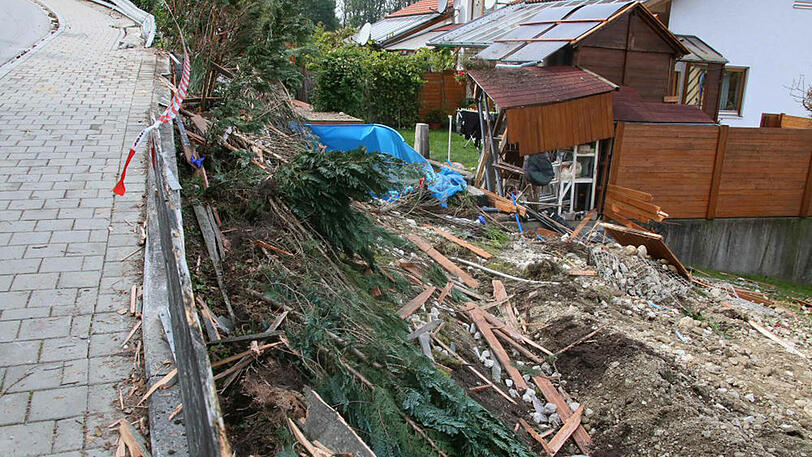 Die Bilder vom Unfall in Jettenbach.