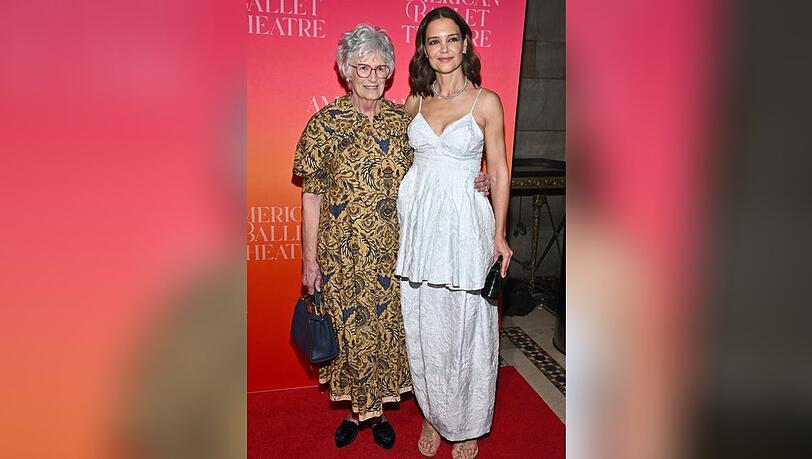 Kathleen A. Stothers-Holmes und Katie Holmes in New York.