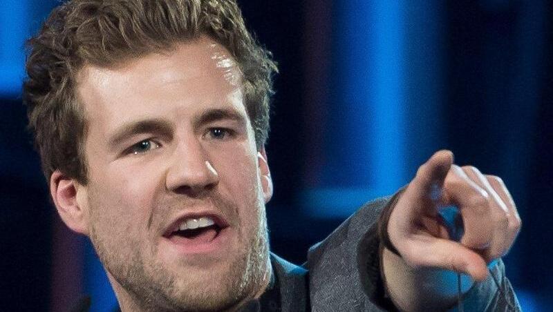 Die Aufmerksamkeit ist ihm sicher: Luke Mockridge. Die Aufmerksamkeit ist ihm sicher: Luke Mockridge.