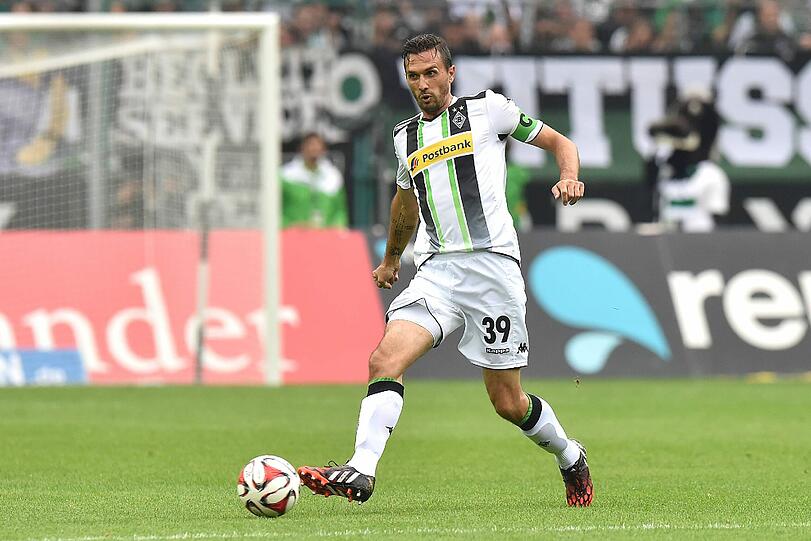 Kapitän bei Gladbach ist weiterhin Martin Stranzl: Der Abwehr-Oldie hat selbst noch zusammen mit Daniel Baier, Matthias Lehman und Marcel Schäfer (kam am Wochenende nicht zum Einsatz) für die Löwen in der 1. Bundesliga gespielt.
