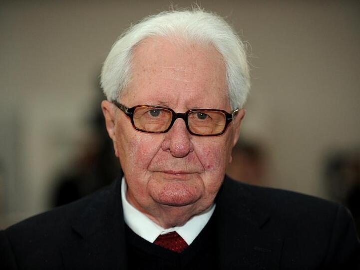 Der ehemalige SPD-Vorsitztende Hans-Jochen Vogel. Foto: Tim Brakemeier/dpa/Archivbild