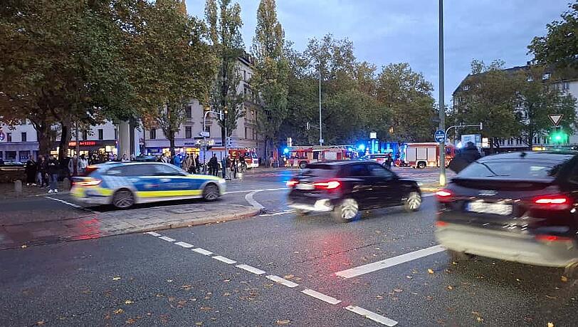 Ein Notarzteinsatz führt in den Abendstunden zu massiven Beeinträchtigungen des U-Bahn-Verkehrs.