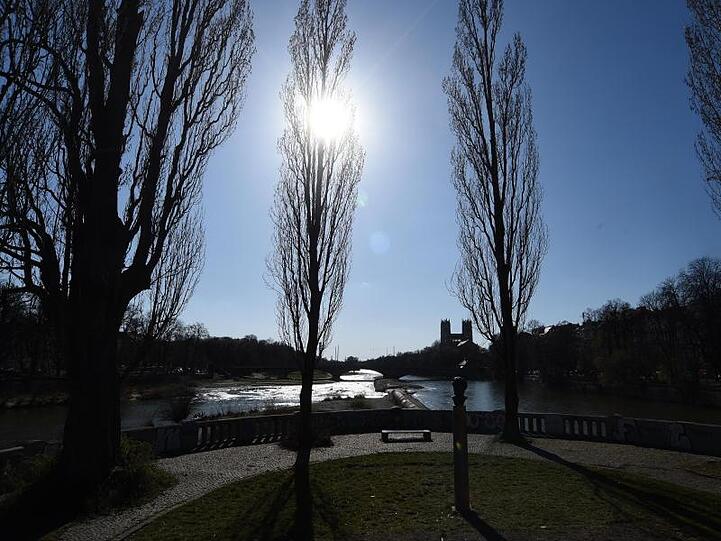 Sonnenschein und kalte Temperaturen in München.