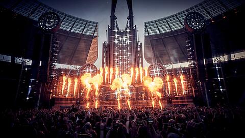 Die Band Rammstein will an Silvester ein Konzert auf der Münchner Theresienwiese geben.