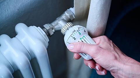 Haushalte heizten laut einer aktuellen Studie in den Pandemie-Jahren trotz vielfachem Homeoffice weniger.