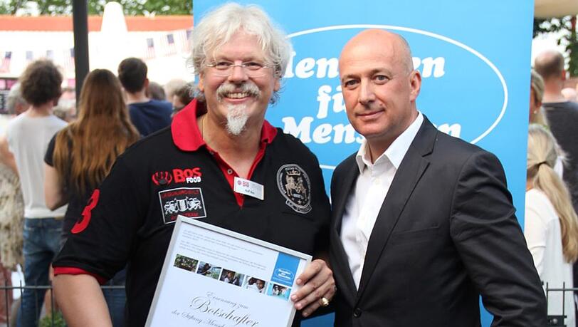 Seit 2010 gehört Ralf Bos dem Kuratorium der Stiftung an. Seit 2010 gehört Ralf Bos dem Kuratorium der Stiftung an.