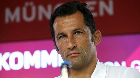 Hasan Salihamidzic ist seit Sommer 2017 Sportdirektor beim FC Bayern.