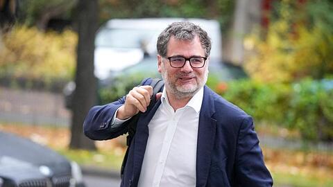 Wolfgang Schmidt (SPD) ist bislang parlamentarischer Staatssekretär im Finanzministerium und ein enger Vertrauter von Olaf Scholz. Er wird wohl das Kanzleramt leiten.