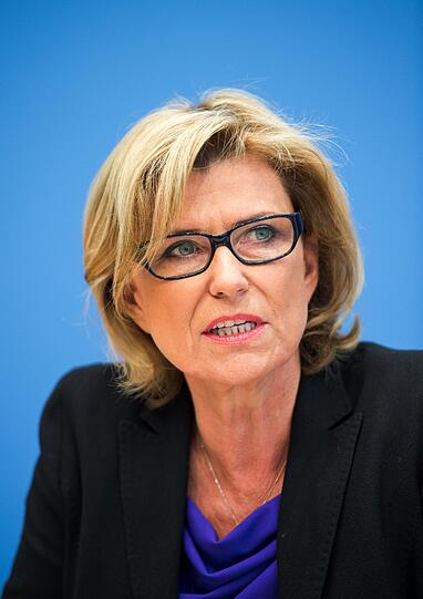 Dagmar Wöhrl, 432 000 bis 740 000 Euro, Gesamtplatz 7.