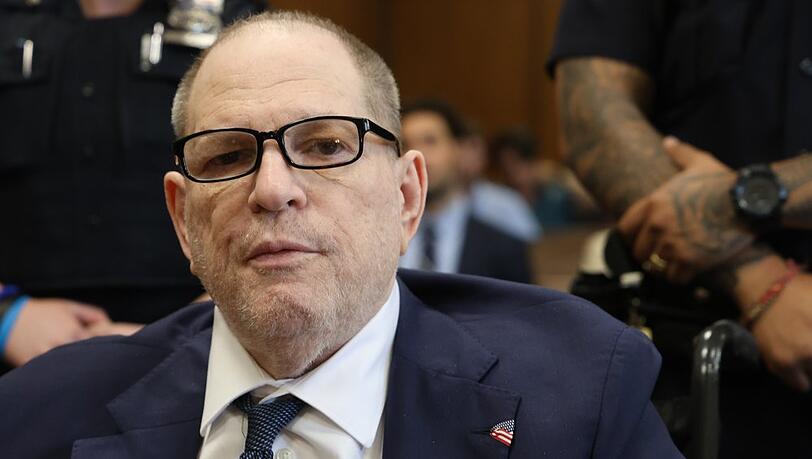 Harvey Weinstein soll sich erneut einem Vorwurf der Vergewaltigung stellen müssen.