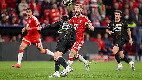 Die Bayern um Konrad Laimer hatten gegen die schnellen Au&szlig;enspieler von Paris Saint-Germain ordentlich Probleme.