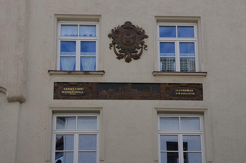 Die Abbildung in der Bräuhausstraße.