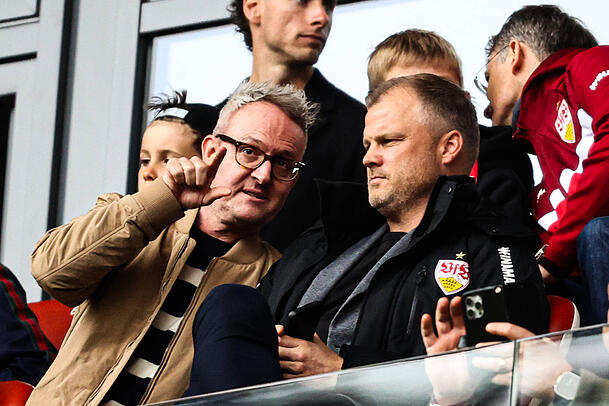 Wollen Nick Woltemade am liebsten behalten: Die VfB-Bosse Alexander Wehrle und Fabian Wohlgemuth.