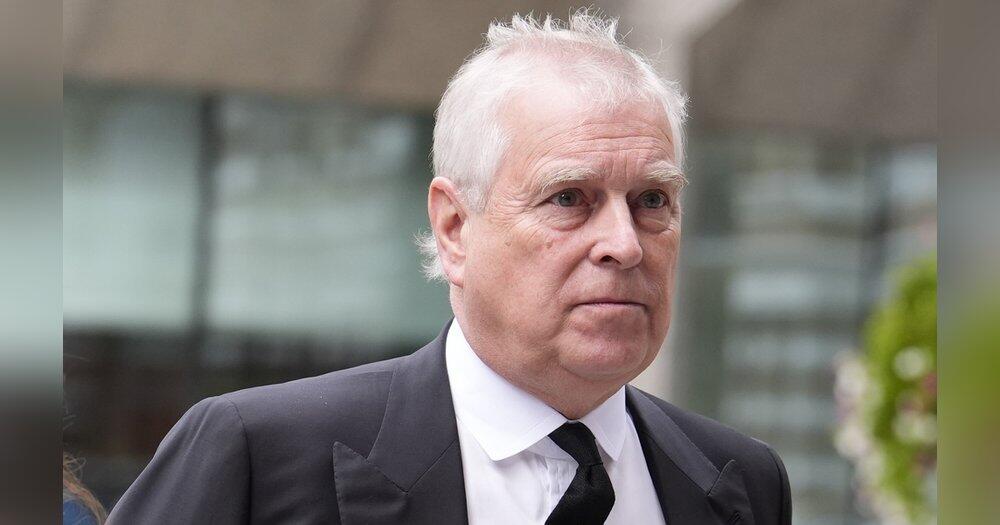 Andrew-ist-kein-Herzog-mehr-Royals-aktualisieren-ihre-Website