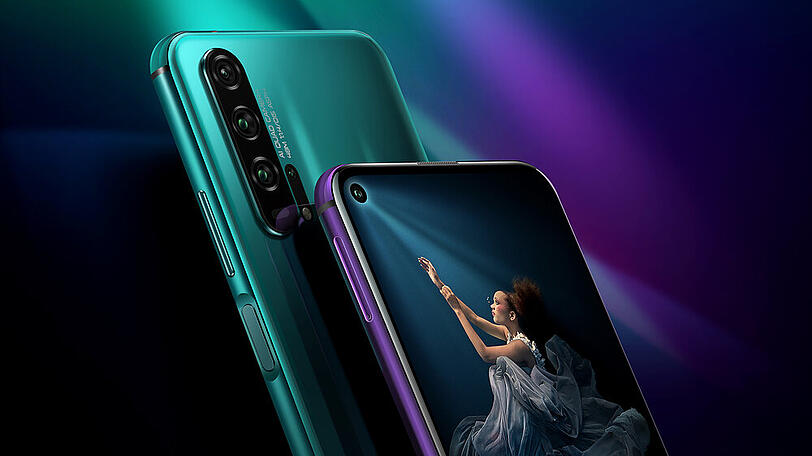 Das Honor 20 Pro in den Farbvarianten "Phantom Black" und "Phantom Blue"