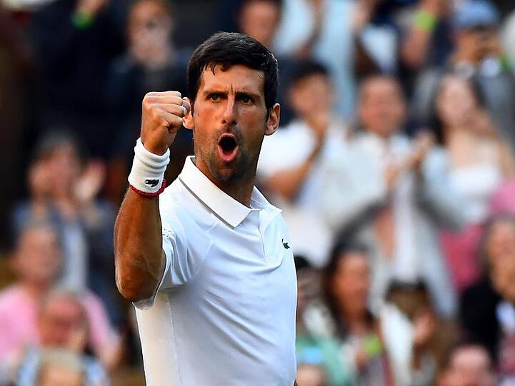Problemlos in Runde drei: Novak Djokovic bejubelt seinen Sieg.