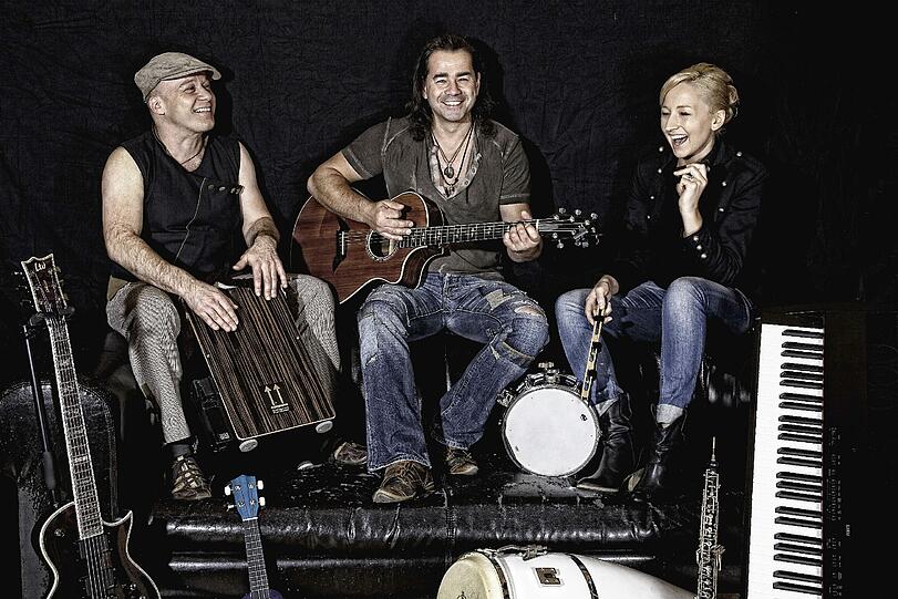 Alfons Hasenknopf & Band in Aktion.