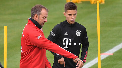 Nominiert Bayern-Trainer Hansi Flick am Sonntag gegen Mainz Leihgabe Tiago Dantas erstmals für den Profikader?