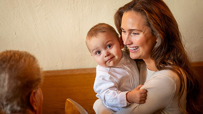 Sophie Prinzessin von Bayern mit ihrem 16 Monate alten Sohn Prinz Rupprecht.