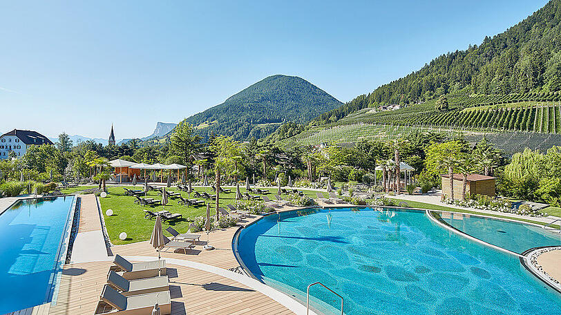 Relaxen mit Blick in die Weinberge.