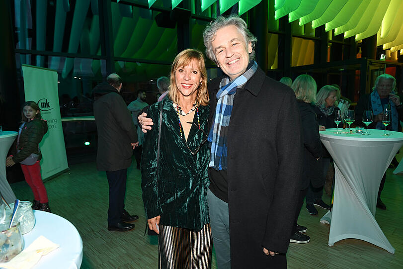 Carin C. Tietze und Timothy Peach.