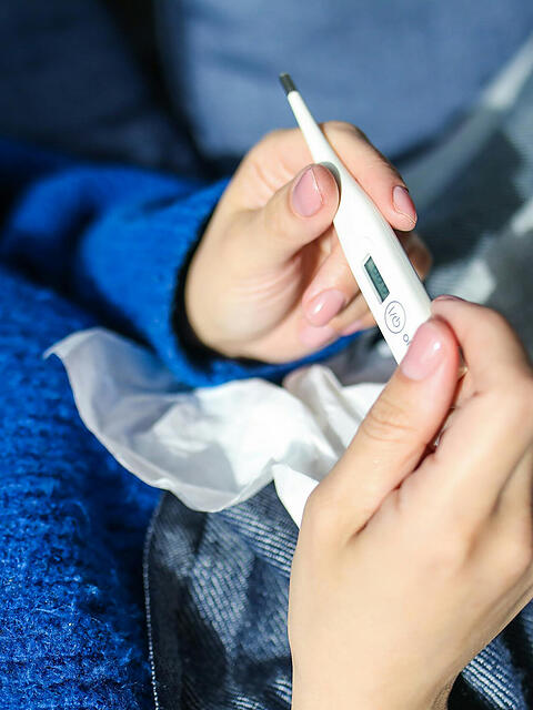 Die Zahl der Krankmeldungen wegen Atemwegsinfektionen schnellt im Winter in die H&ouml;he.