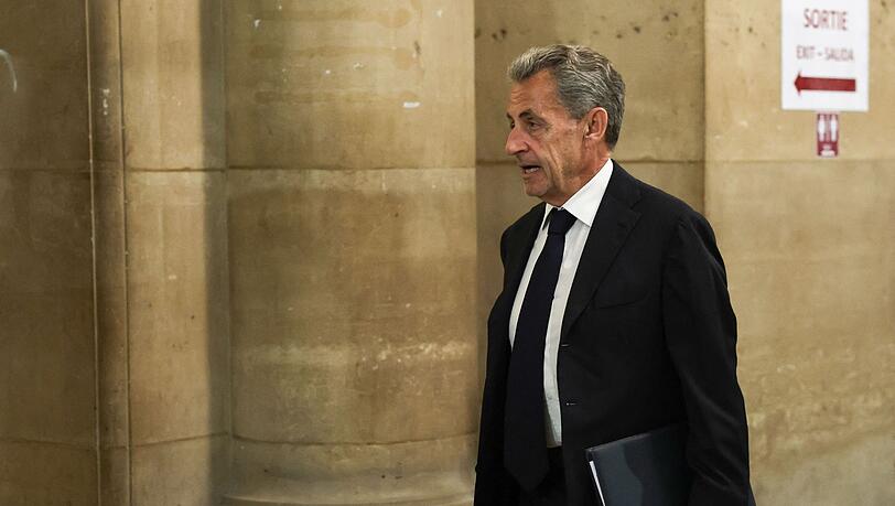 Frankreichs Ex-Präsident Sarkozy droht eine lange Haftstrafe (Archivbild). Frankreichs Ex-Präsident Sarkozy droht eine lange Haftstrafe (Archivbild).