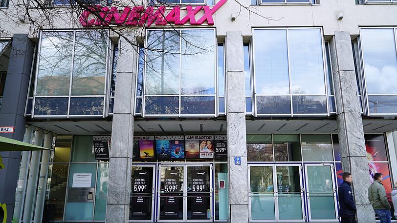 Das Münchner Cinemaxx Kino will die Konkurrenz offenbar mit Schnäppchenpreisen unterbieten und mehr Besucher ins Kino locken.