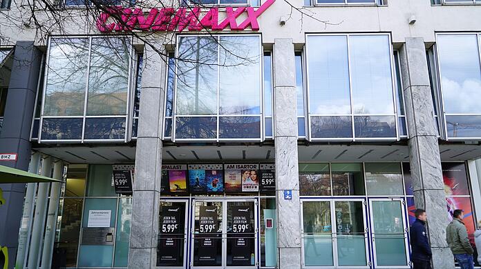 Das Münchner Cinemaxx Kino will die Konkurrenz offenbar mit Schnäppchenpreisen unterbieten und mehr Besucher ins Kino locken.
