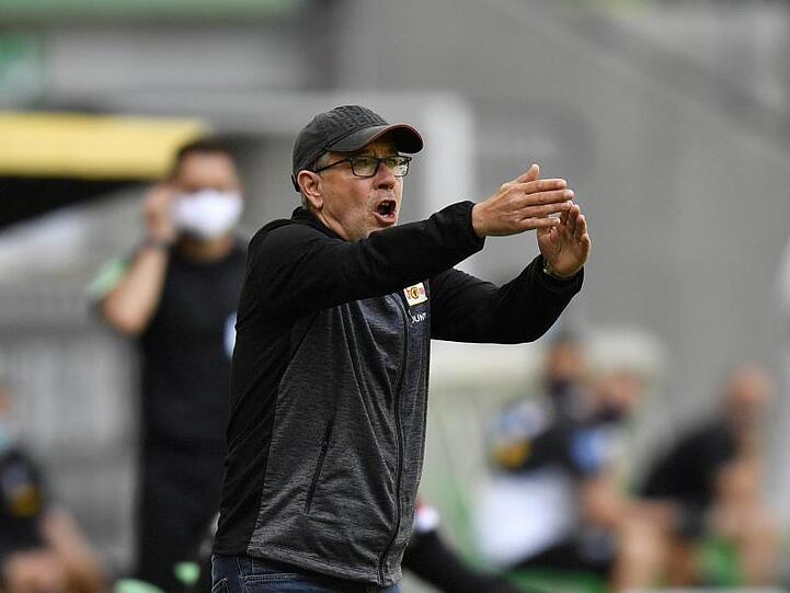Trainer Urs Fischer und Union Berlin trennen nur noch vier Punkte vom Relegationsrang.
