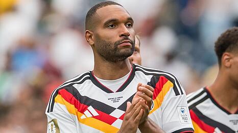 Jonathan Tah im Spiel gegen Cura&ccedil;ao.