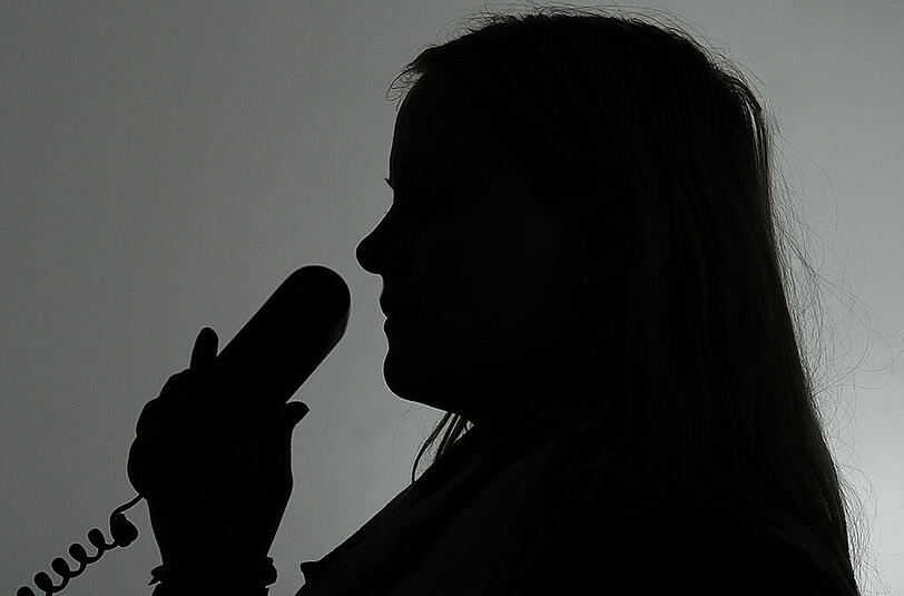 Trickbetrüger bedrängen Versicherte und Rentner am Telefon
