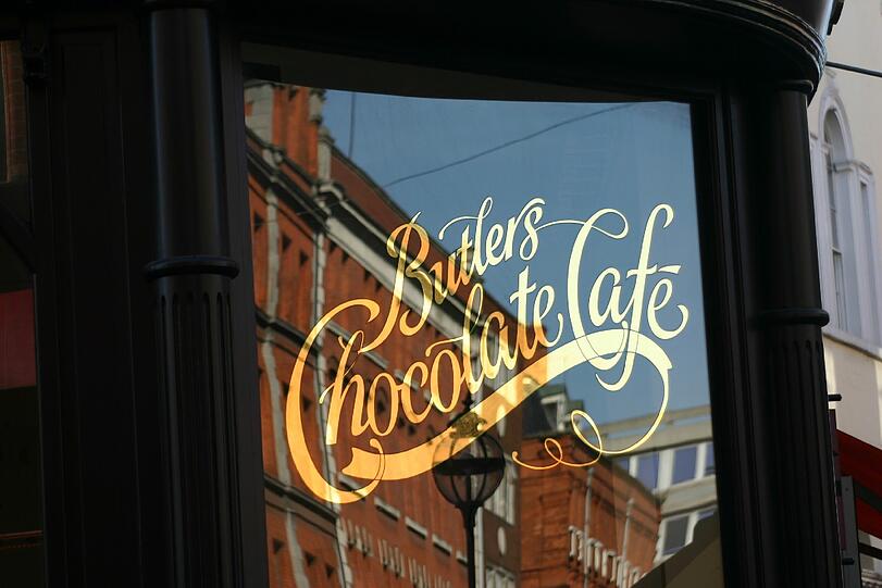 Butlers Cocolate Café in der Fußgängerzone: Entspannung beim Shopping