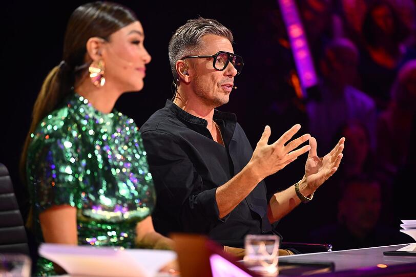 Eine landete einen Rate-Volltreffer, der andere lag voll daneben: Verona Pooth sagte richtig voraus, wer bei "The Masked Singer" unter der "Perla"-Maske steckte. Michi Beck vertat sich schwer bei "Hippo Jones". Eine landete einen Rate-Volltreffer, der andere lag voll daneben: Verona Pooth sagte richtig voraus, wer bei "The Masked Singer" unter der "Perla"-Maske steckte. Michi Beck vertat sich schwer bei "Hippo Jones".
