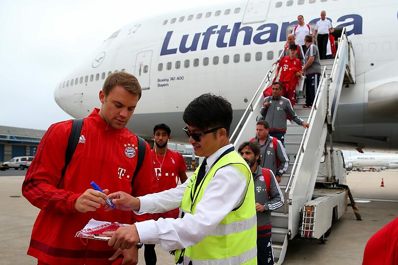 Noch ein Autogramm von Welttorhüter Manuel Neuer.