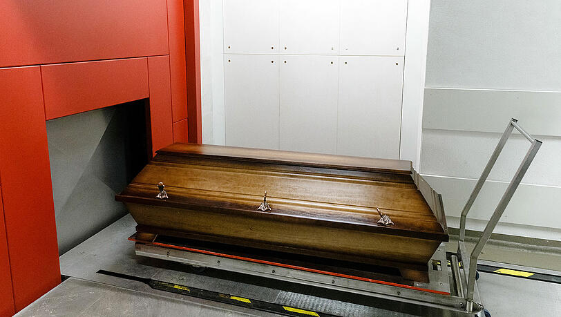 In einem Regensburger Krematorium wurden offenbar jahrelang illegal medizinische Abfälle verbrannt. In einem Regensburger Krematorium wurden offenbar jahrelang illegal medizinische Abfälle verbrannt.