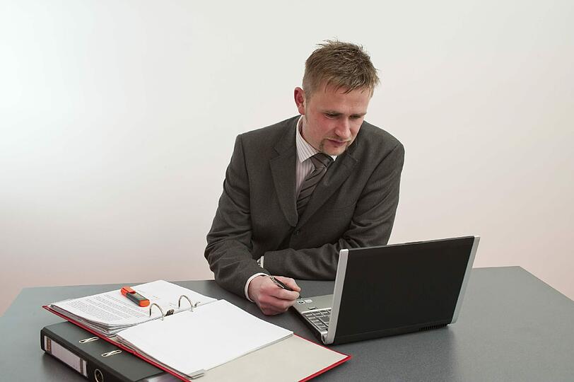Die digitale Arbeitswelt bietet immer mehr Spielraum, Mitarbeiter zu überwachen. Das sehen nicht nur Gewerkschafter mit Sorge.