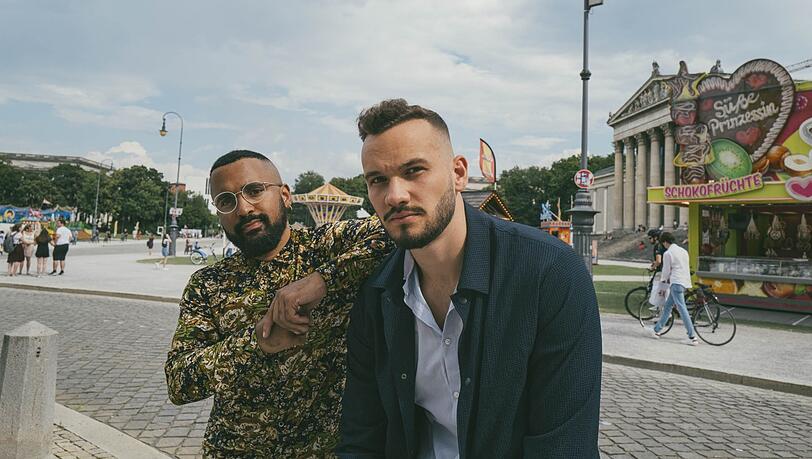 Malcolm Ohanwe (l.) und Marcel Aburakia am Königsplatz.