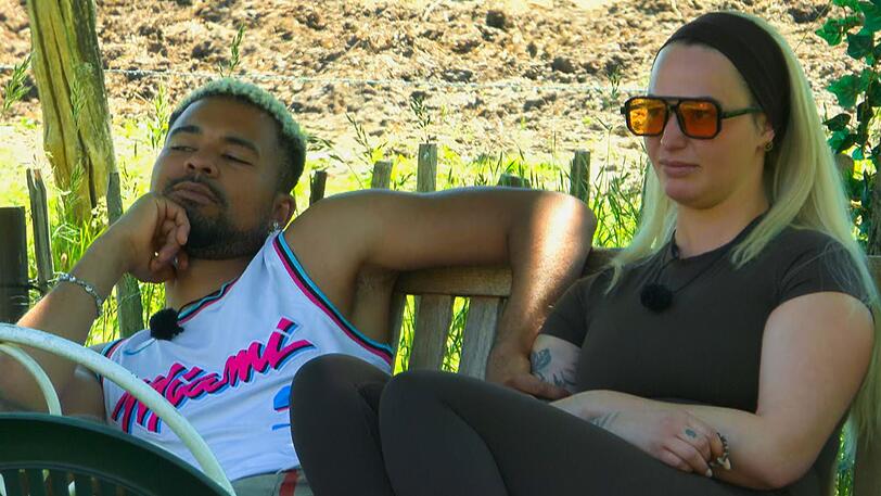 Fabrice und Anita müssen in der nächsten Folge um ihren Verbleib im Haus kämpfen. Fabrice und Anita müssen in der nächsten Folge um ihren Verbleib im Haus kämpfen.