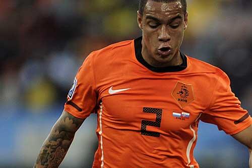 Kollege Gregory van der Wiel blieb bei Ajax Amsterdam...