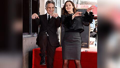Jennifer Garner und Mark Ruffalo schwingen 20 Jahre nach "30 über Nacht" wieder gemeinsam das Tanzbein.