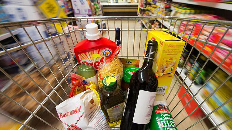 Das Gefühl, dass alles teuerer wird, täuscht nicht: Die Inflation ist im April auf 2,0 Prozent gestiegen.