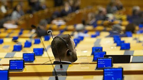 Das EU-Parlament diskutiert über das Coronavirus und "ungewöhnliche Maßnahmen".