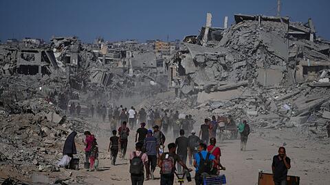 Die bisherige Lebenswelt vieler Menschen in Gaza wurde komplett zerstört.
