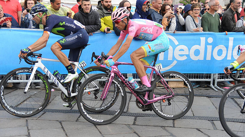 Die Verantwortlichen des Giro D?Italias ernten viel Kritik für ihre neue Regelung.