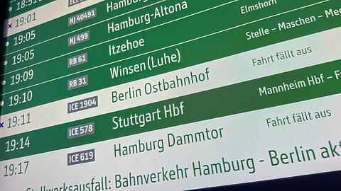 Der Stellwerkausfall bei L&uuml;neburg ist laut Bahn behoben. Der Verkehr zwischen Hamburg und Berlin rollt wieder an.