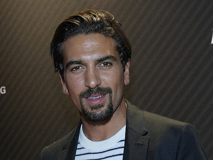 Elyas M'Barek weiß, wie man Frauen beeindruckt