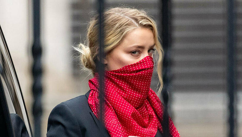 Amber Heard am Freitag, vor einem Gerichtstermin in London Amber Heard am Freitag, vor einem Gerichtstermin in London