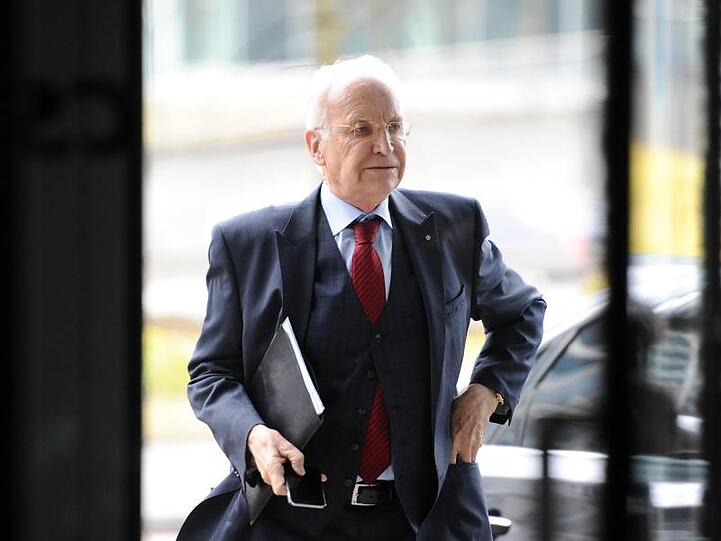 Edmund Stoiber (CSU), ehemaliger bayerischer Ministerpräsident und Aufsichtsrat bei Bayern München. Foto: Andreas Gebert/Archiv